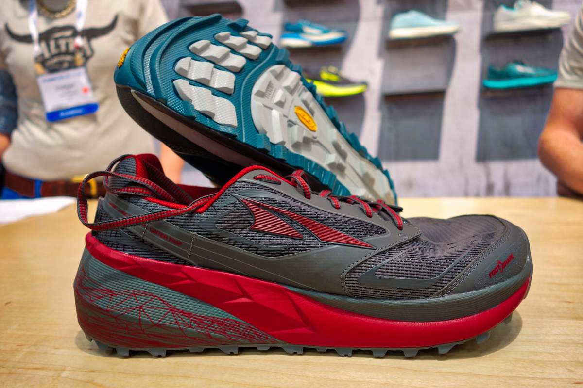 altra olympus 3 trail running shoes