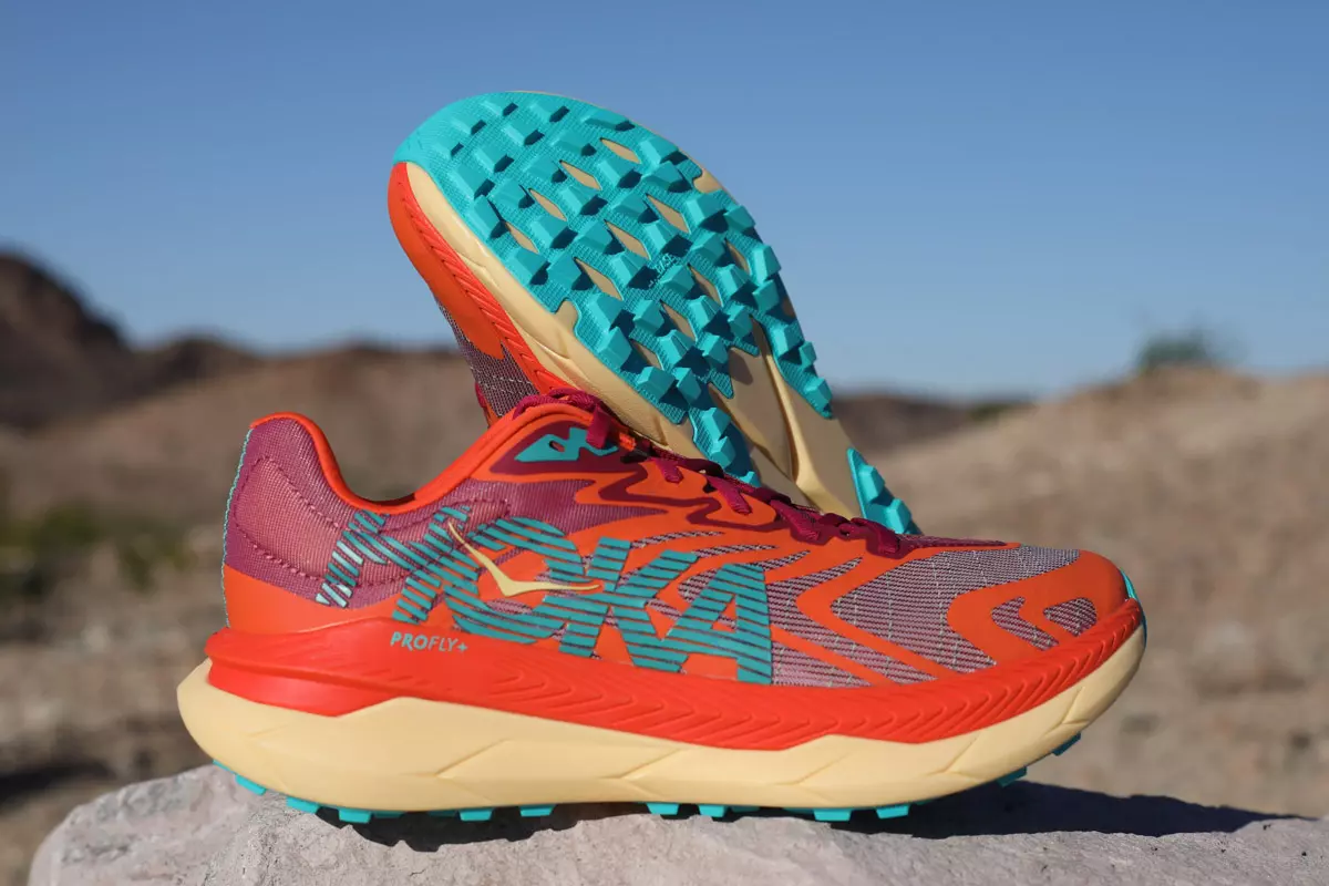 Best Cushioned Trail Running Shoes - Hoka Tecton X 2 - product photo