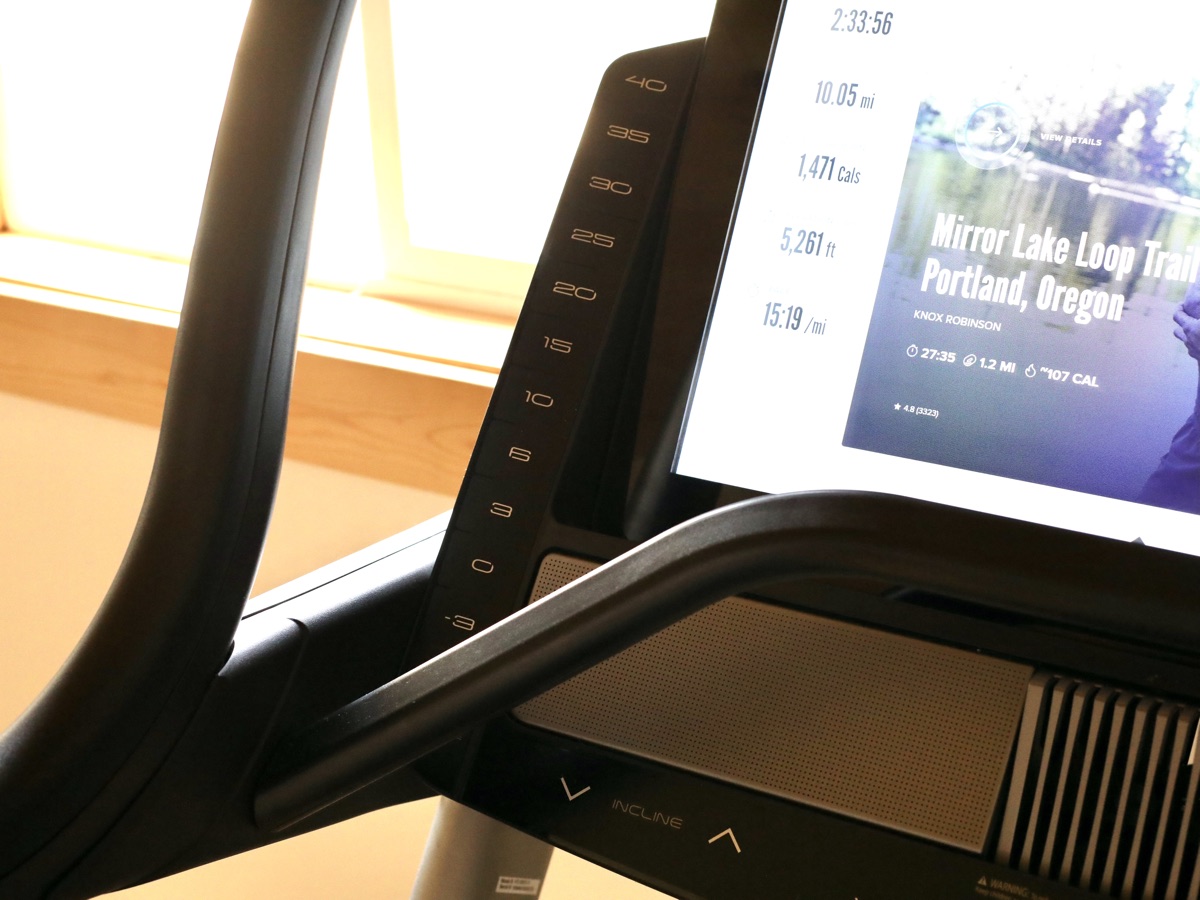 Nordictrack x22i screen discount tilt