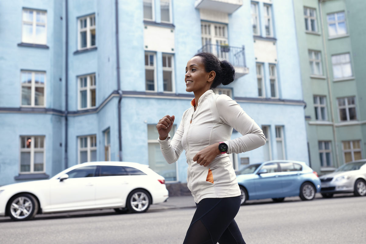 Polar Unite - beach running