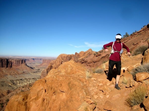 Descending the Syncline trail after Upheaval Dome. Syncline Trail - Canyonlands - trail run