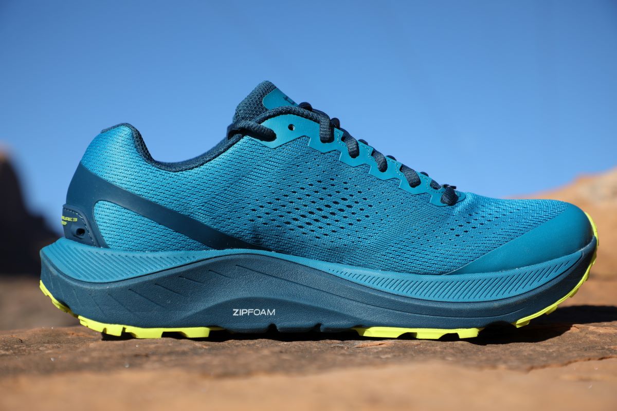 Topo Ultraventure 3 - medial view